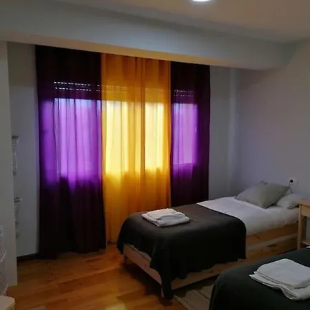 Lar De Yago - Casa בית נופש